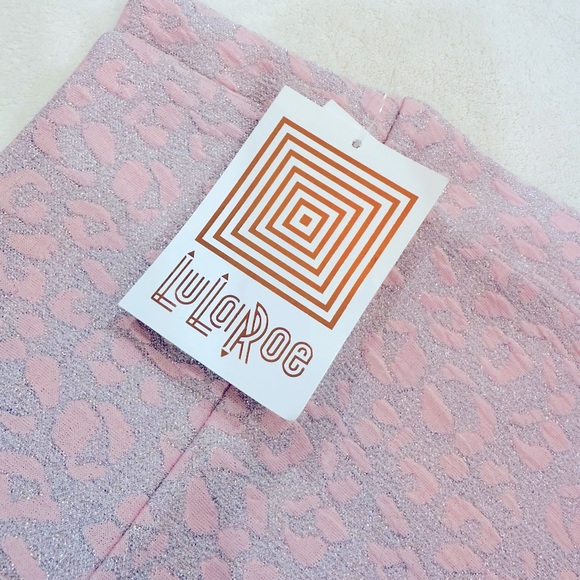 Brand new Lula Roe “Cassie” versatile pencil skirt - Picture 4 of 5